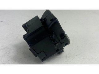 Включатель ручного тормоза