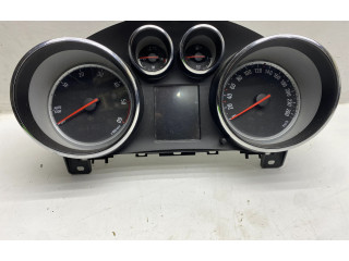 Přístrojová deska Opel Zafira C 2015 769166750U, 13460582