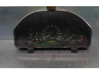 Панель приборов Mazda 626