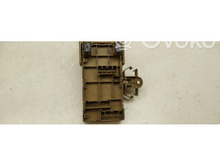 Блок предохранителей 82201FG010, 807326 Subaru Forester SH