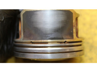  Поршень с шатуном    Audi A6 S6 C5 4B  