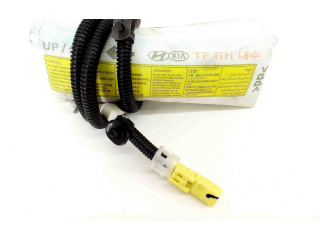 Подушка безопасности в сиденье 889202T100 KIA Optima