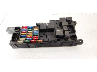 Блок предохранителей 8637841, 518322326 Volvo XC90