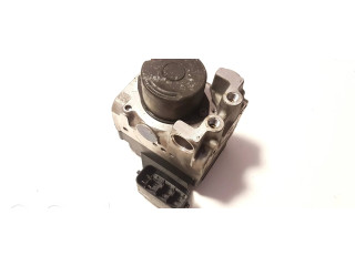 Jednotka ABS 4451048020, 1338003010 Toyota Highlander XU20 2006