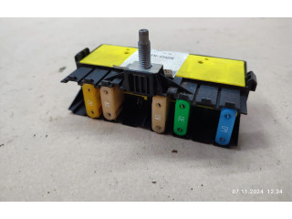 Pojistková skříňka Peugeot 5008 2011