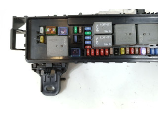 Pojistková skříňka 1034405-00-F Tela Model S 2017