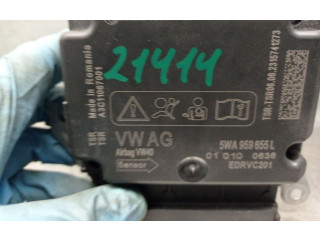 Блок подушек безопасности 5WA959655L Skoda Octavia Mk4