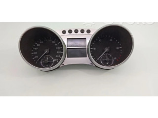 Панель приборов A2515400648   Mercedes-Benz ML W164       