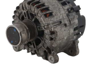 Генератор 04E903015Q Volkswagen Golf Sportsvan DACA