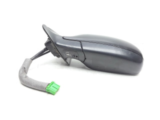 Зеркало электрическое Volvo V70 2000 - 2004 года