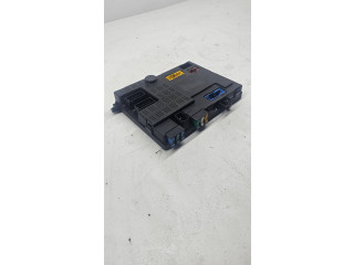 Блок предохранителей 9632526880, A11896   Citroen Xsara    