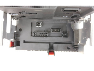 Pojistková skříňka A2215402550, A2215450801 Mercede-Benz S W221 2006