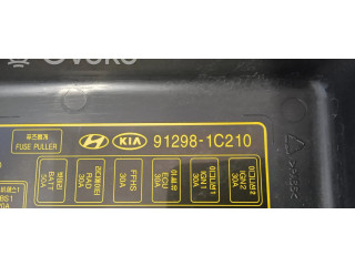 Блок предохранителей 912111C160, 912981C210 Hyundai Getz