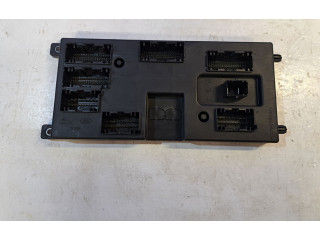Блок предохранителей JPLA14F041BF, 5AK714F09 Jaguar XE