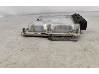 Блок управления двигателя 0281011608   Fiat Ulysse