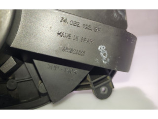 Вентилятор печки    8D1820021, 740221233F   Volkswagen Passat Alltrack