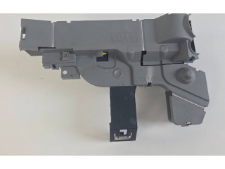 Pojistková skříňka 31473767, 32200086 Volvo V60 2018