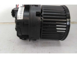 Вентилятор печки    587016001015, E3-B2-39-1   Peugeot 2008 I