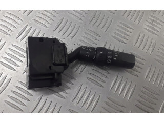 Ручка стеклоочистителей 17D682 Mazda 3 I