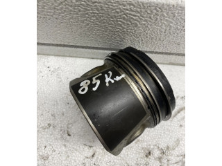  Поршень  86L77  Nissan X-Trail T30 для дизельного двигателя 