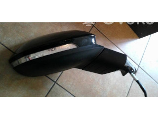 Зеркало электрическое Volkswagen Golf VIII 2019 - года