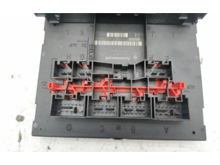 Pojistková skříňka 3C8937049D Volkswagen Tiguan 2008