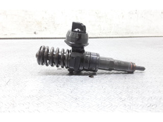 Vstřikovač 038130073AK Volkswagen Sharan