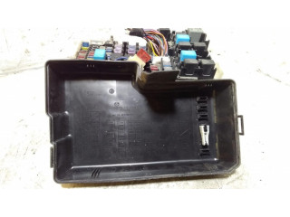 Блок предохранителей C23566760   Mazda 5    