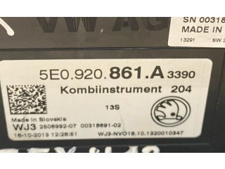 Přístrojová deska Skoda Octavia Mk3 (5E) 2014 5E0920861A