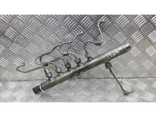 Топливная рампа Alfa Romeo 166