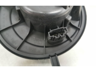 Вентилятор печки 1K1819015 Volkswagen Caddy