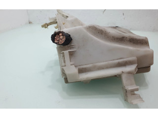 Pojistková skříňka Nissan Micra 2010