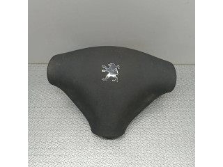 Подушка безопасности водителя E8BT5024431   Peugeot 107