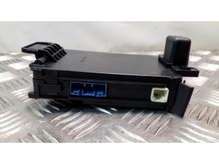 Блок управления KD45675Y0F   Mazda 6