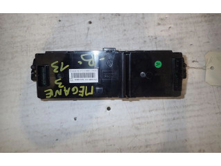 Блок управления климат-контролем T1001786G, 110613210489   Renault Megane III