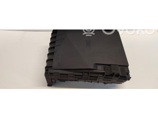   Pojistková skříňka 3C0937125A   Volkswagen Tiguan 2013