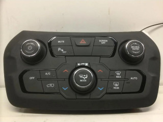 Блок управления климат-контролем    Jeep Renegade