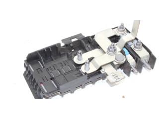 Pojistková skříňka A2465401350 Infiniti Q30 2016