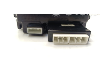 Дисплей    945101K000   Hyundai ix20