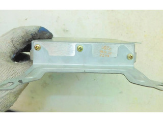 Блок управления двигателя RF3F18881C   Mazda 323 F