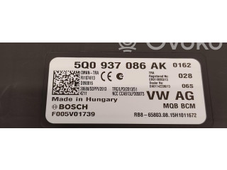 Блок комфорта 5Q0937086AK Skoda Octavia Mk3 (5E)