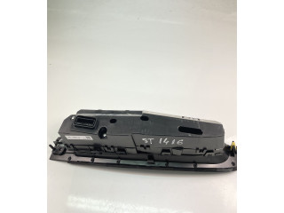 Дисплей    BHB6611J0   Mazda 3 II