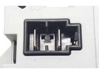 Блок предохранителей CPLA14Q073AA, 73707520 Jaguar XE