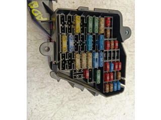 Pojistková skříňka 8D1941824 Volkswagen PASSAT