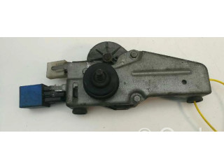 Моторчик заднего дворника 0390201545, 6405E3 Peugeot 306