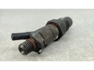 Vstřikovač LCR6705402 Peugeot 504 1.8