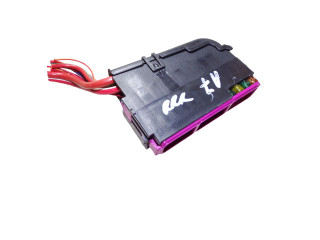 Блок предохранителей 8K0941824D   Audi A7 S7 4G    