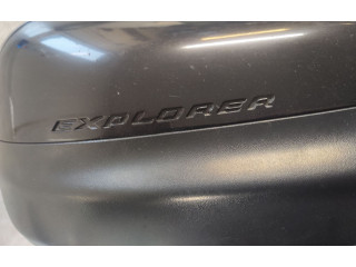 Vstřikovací lišta 2283780, E11026656 Ford Explorer