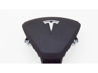 Подушка безопасности водителя 0589P1000552, 145621200A Tesla Model S