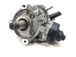 Топливный насос 03L130755D Skoda Superb B6 (3T)